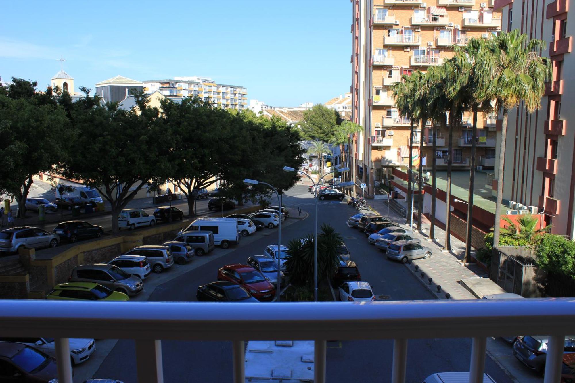 Aguila 110 Apartment Benalmadena Bagian luar foto